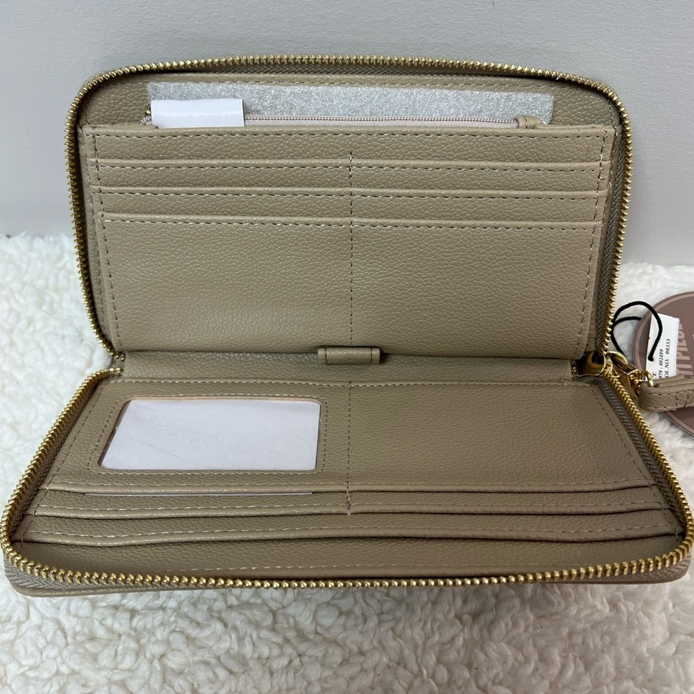 Steve Madden Taupe Pebble Wristlet Clutch - Picture 6 of 12